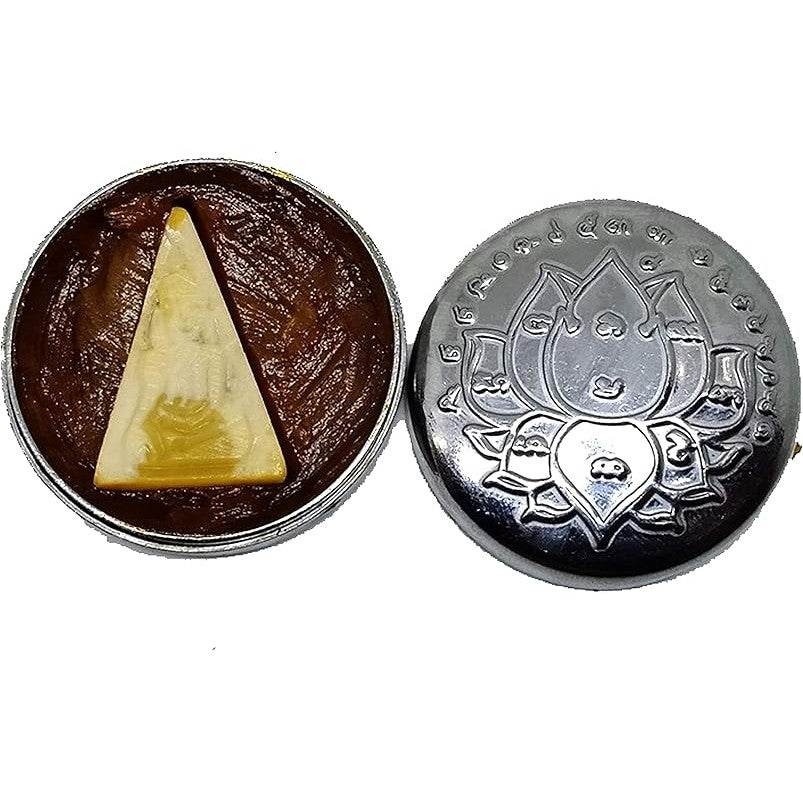 Nang Phaya Sacred Balm by Luang Ta Ruam – Ultimate Charm for Magnetism, Fortune &amp; Success&nbsp;“南婆雅圣油” — 来自Luang Ta Ruam大师，极致魅力、财富与事业成功的护符 - Thai Blessing Co