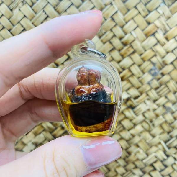 In Mongkol Mard Chueak Jum Sap Amulet – Thai Love &amp; Wealth Attraction by Luangpu Pun, Wat Pa Ban Sang, Roi Et | Sacred Talisman for Metta, Prosperity &amp; Influence - Thai Blessing Co