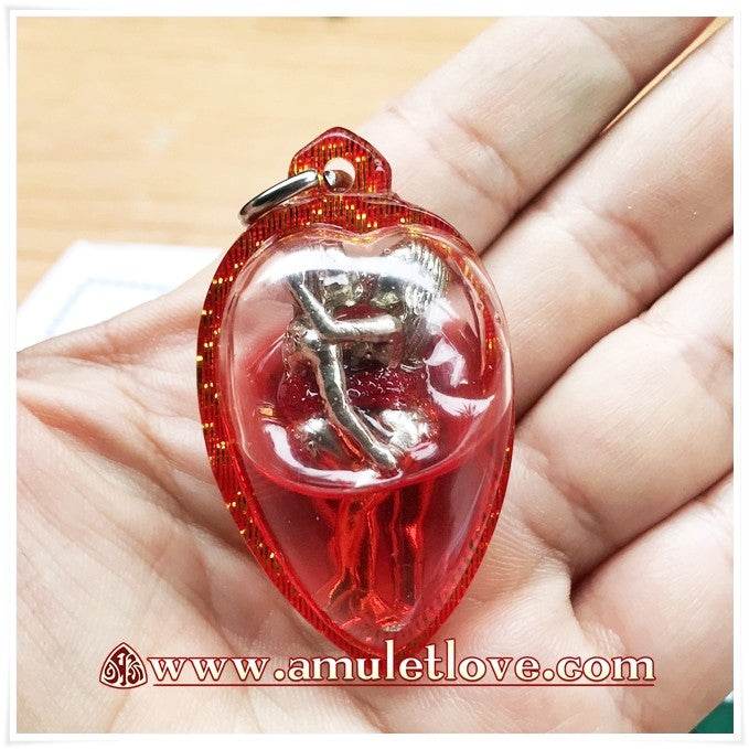 Kam Sut Love Insignia – Twin Talisman for Metta, Attraction &amp; Business Success | Consecrated by Kru Ba Thammamuni Thitathammo, Mahasarakham 卡姆苏特情侣符 – 双人招缘与人缘护身符 | 加持者：达摩穆尼大师，马哈沙拉堪府 - Thai Blessing Co