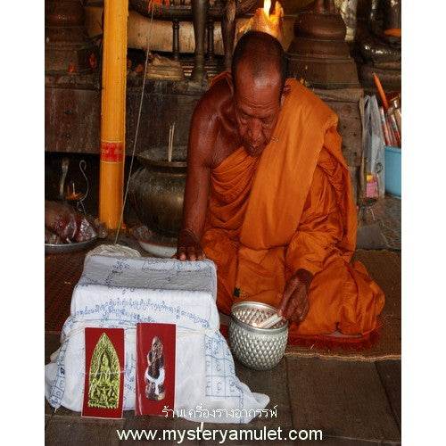 King Cobra Wealth Oil” – Seductive Power &amp; Endless Fortune! By Luang Pu Chan | Ancient Khmer Sorcery of 1,000 Years - Thai Blessing Co
