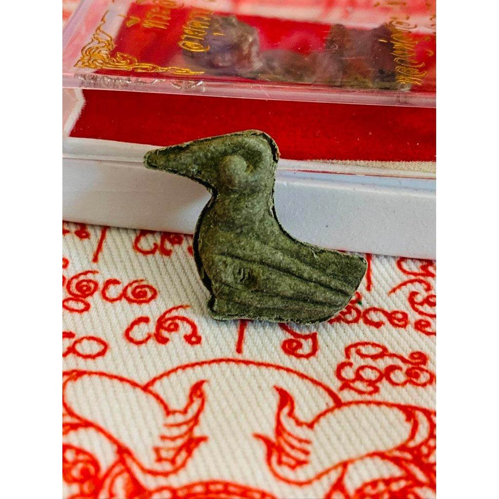 Sarika Bird Amulet by Luang Por Chob – Temple-Blessed Wealth Charm from Nuea Rich Material (Limited Edition 2025) - Thai Blessing Co