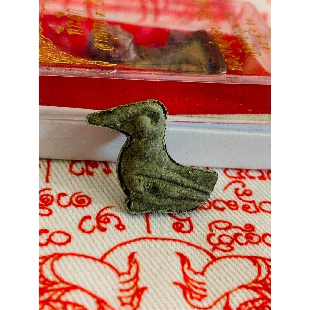 Sarika Bird Amulet Wealth Charm by Luang Por Chob – Limited Edition 2025 Temple-Blessed in Nuea Rich Material