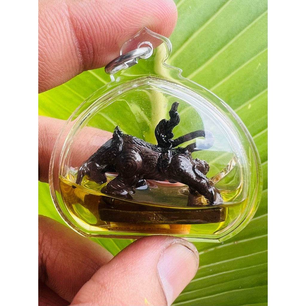 Phaya Ko Suwann Usop Ox Amulet – “Prab Yam Khan” Model (Anointed &amp; Consecrated in 2018, Master Suraphol Yuongthong) - Thai Blessing Co