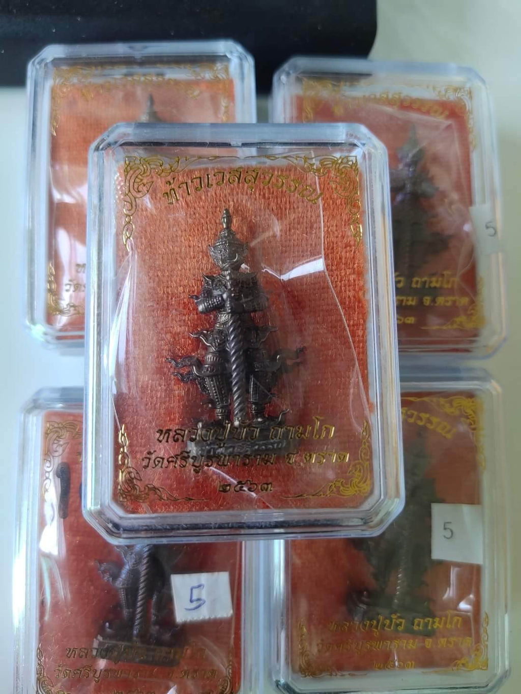 Thao Wessuwan Statue - Limited Edition Sacred Thai Amulet for Wealth & Fortune