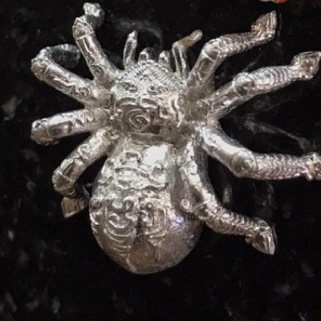 Silver Metal Wealth Attraction Amulet - Thai Charm for Prosperity and Success Default Title