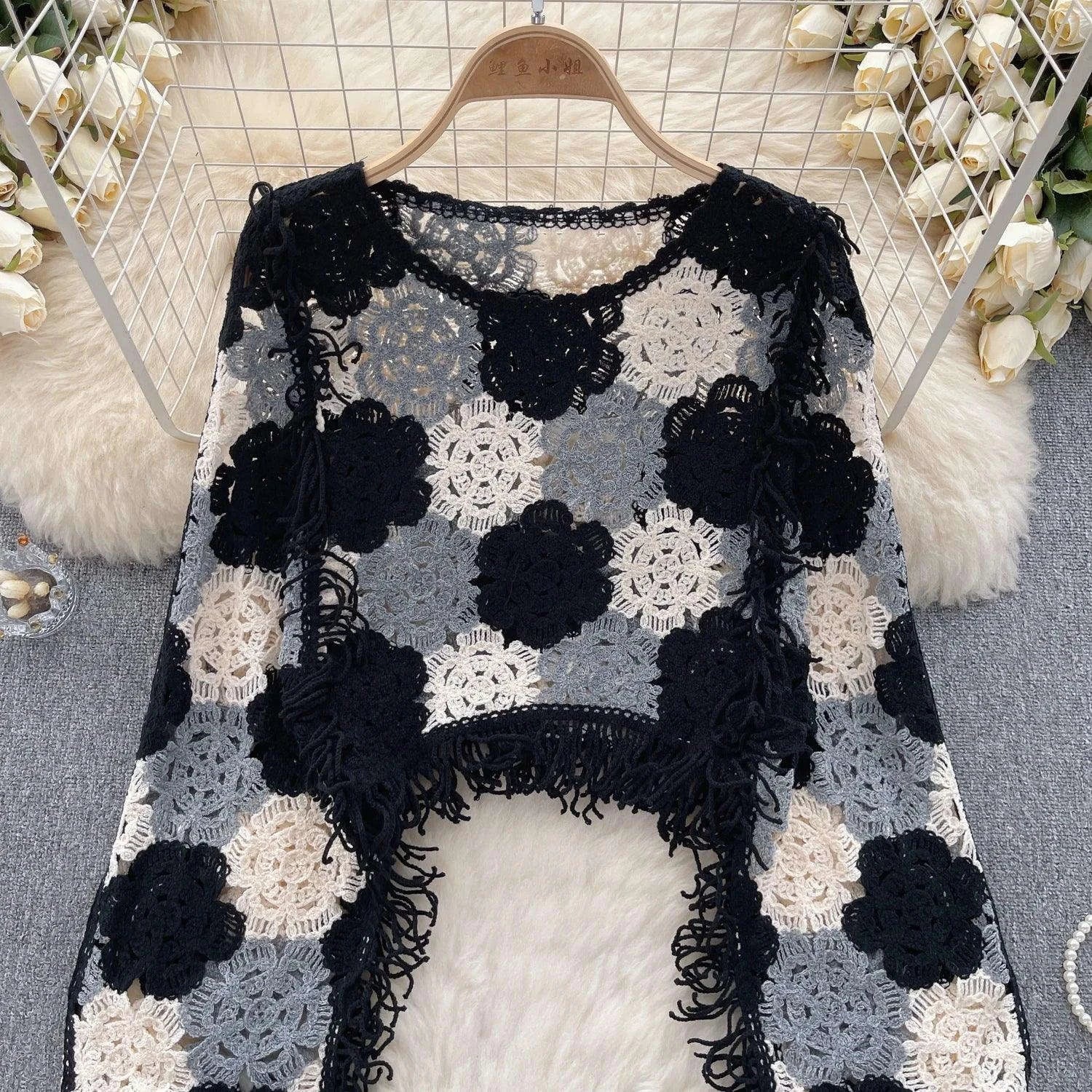 SINGREINY Bohemian Hollow Out Top - Tassels Knit Long Sleeve Blouse with Hook Flower Design for Vintage Y2K Chic Streetwear