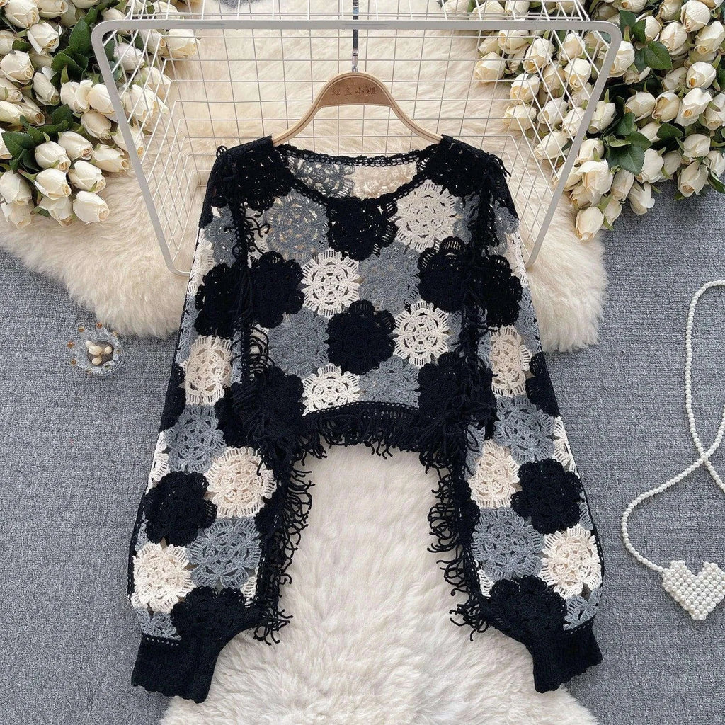 SINGREINY Bohemian Hollow Out Top - Tassels Knit Long Sleeve Blouse with Hook Flower Design for Vintage Y2K Chic Streetwear