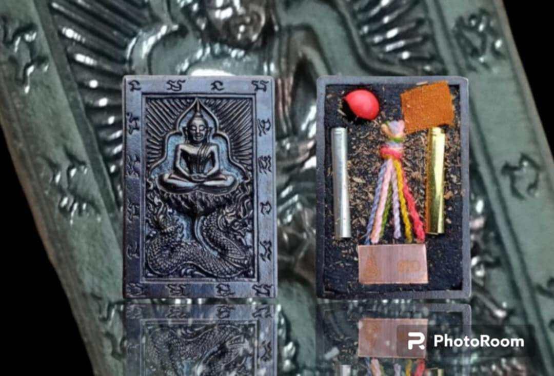 🌟 Somdej Waek Maan Maha Sathorn Amulet – The “Fortune Generation” Edition with Original Sealed Clay | Blessed by Phra Ajahn Thip﻿ at Wat Khlong Khao Chan Default Title