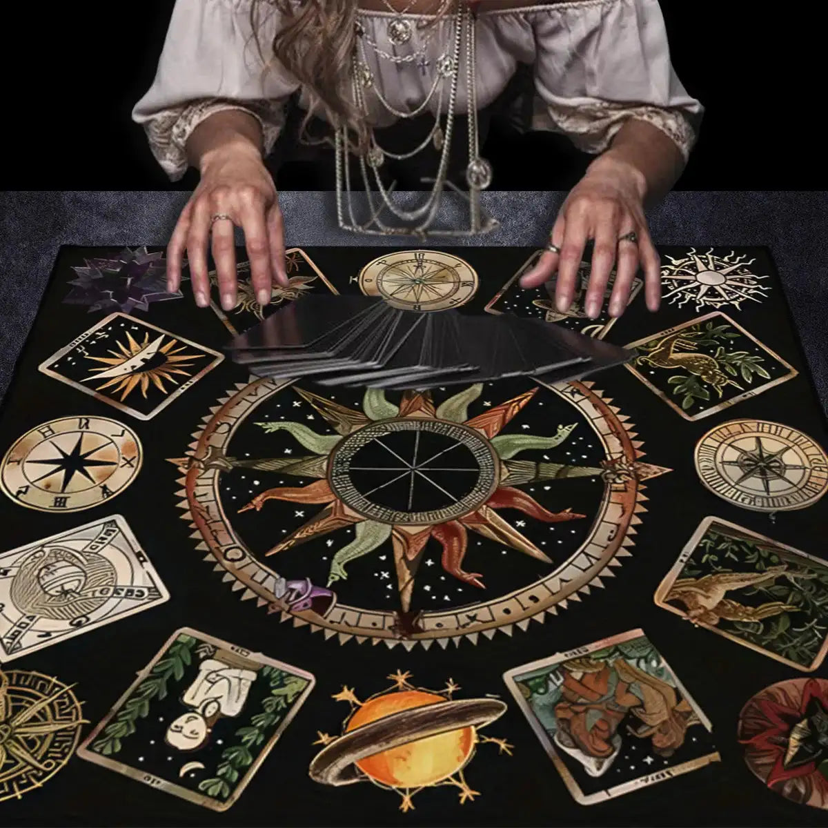 Sun Art Decorative Tablecloth Tarot Tablecloths For Divination Creative Altarpiece Tarot Enthusiast Astrology Ritual Cloth