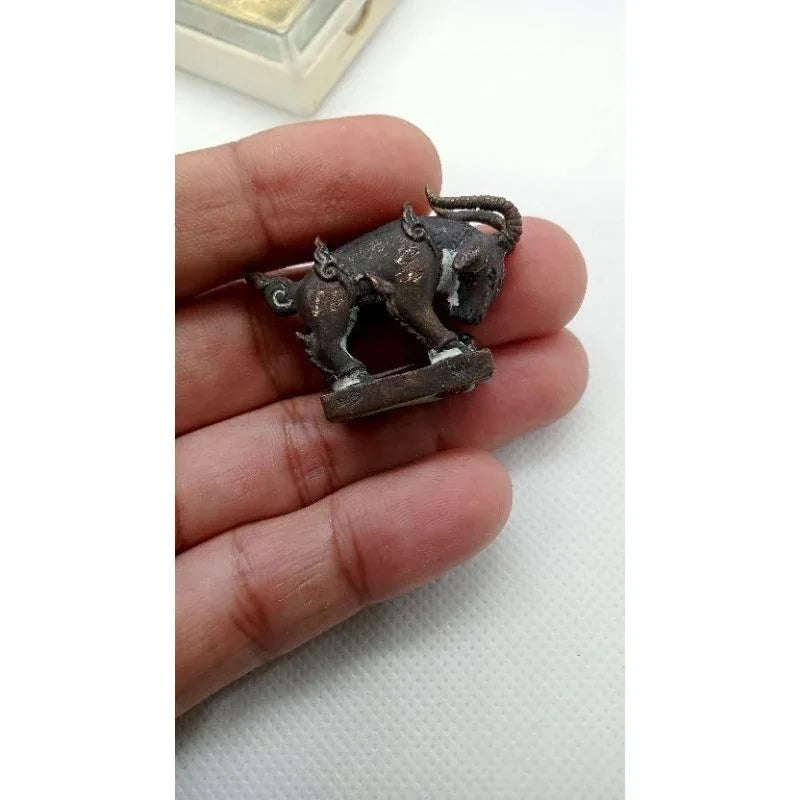 ✨ Supreme Goat Charisma Talisman – Phaya Aelok Chok Edition by Phra Ajarn Tong for Irresistible Charm & Prosperity Surge