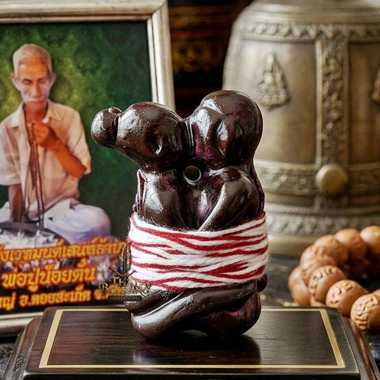 Supreme Pho Pu Khru Noi Tan "In Koo" Sacred Chanuan Bronze Paired Lover Talisman - Chiang Mai 2017/2561 (Master Metta & Seduction Edition) Thai Blessing Co By RURUECHA