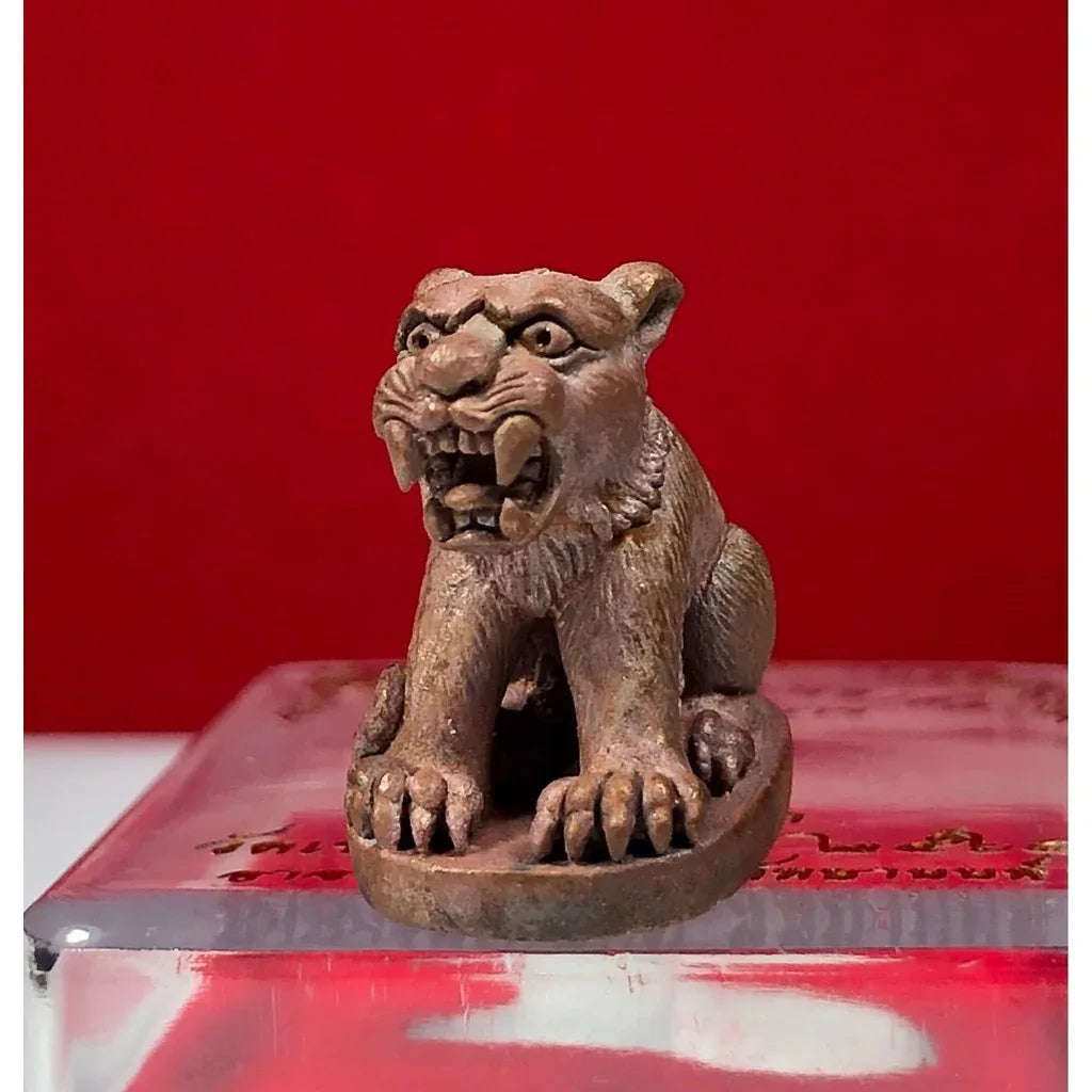 ✨ Supreme Tiger Amulet Racha Phayak Khao Or – Master Ajarn Pien’s Legendary Empowered Power Charm for Authority, Protection & Prosperity
