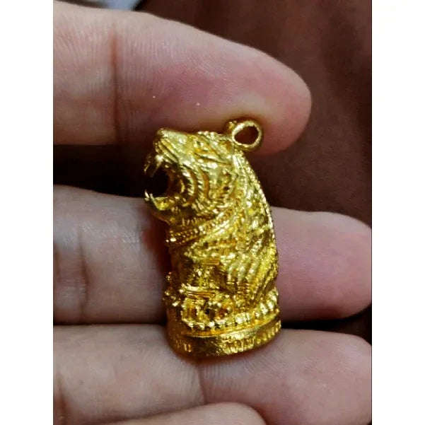 🐯 “Supreme Tiger of Power” – Luang Pho Pern Wat Bang Phra 2017 Tiger Amulet for Strength, Protection & Fearless Success