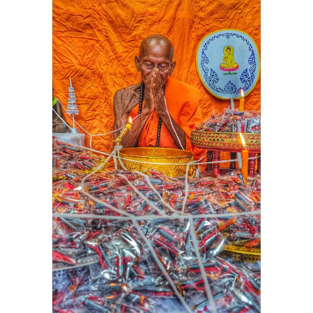 Takrud Amulet for Protection | 9 Yod Thai Blessing Co for Enhanced Safety