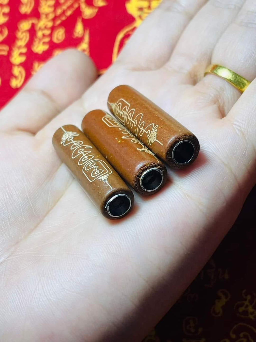 Takrud Chang Phasom Amulet for Enhancing Charisma and Confidence