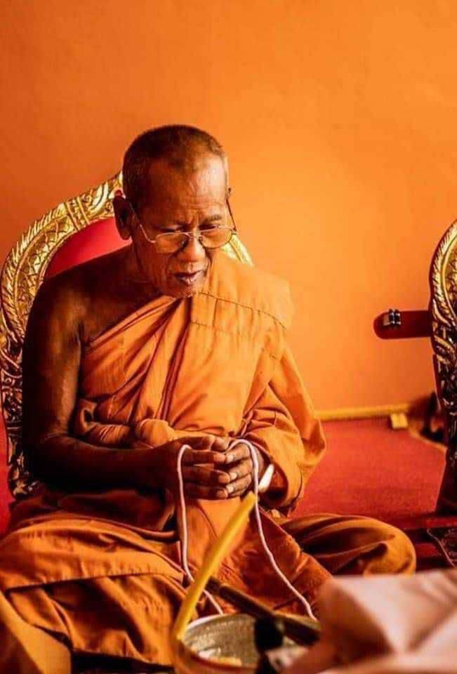 Takrud Na Kan Thang Puang - Universal Protection Amulet for Safety and Well-Being