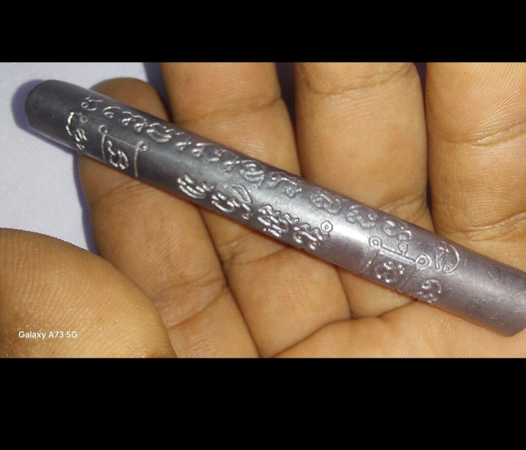 Takrud Phra Kru Kaderm Amulet - Spiritual Power & Expert Craftsmanship