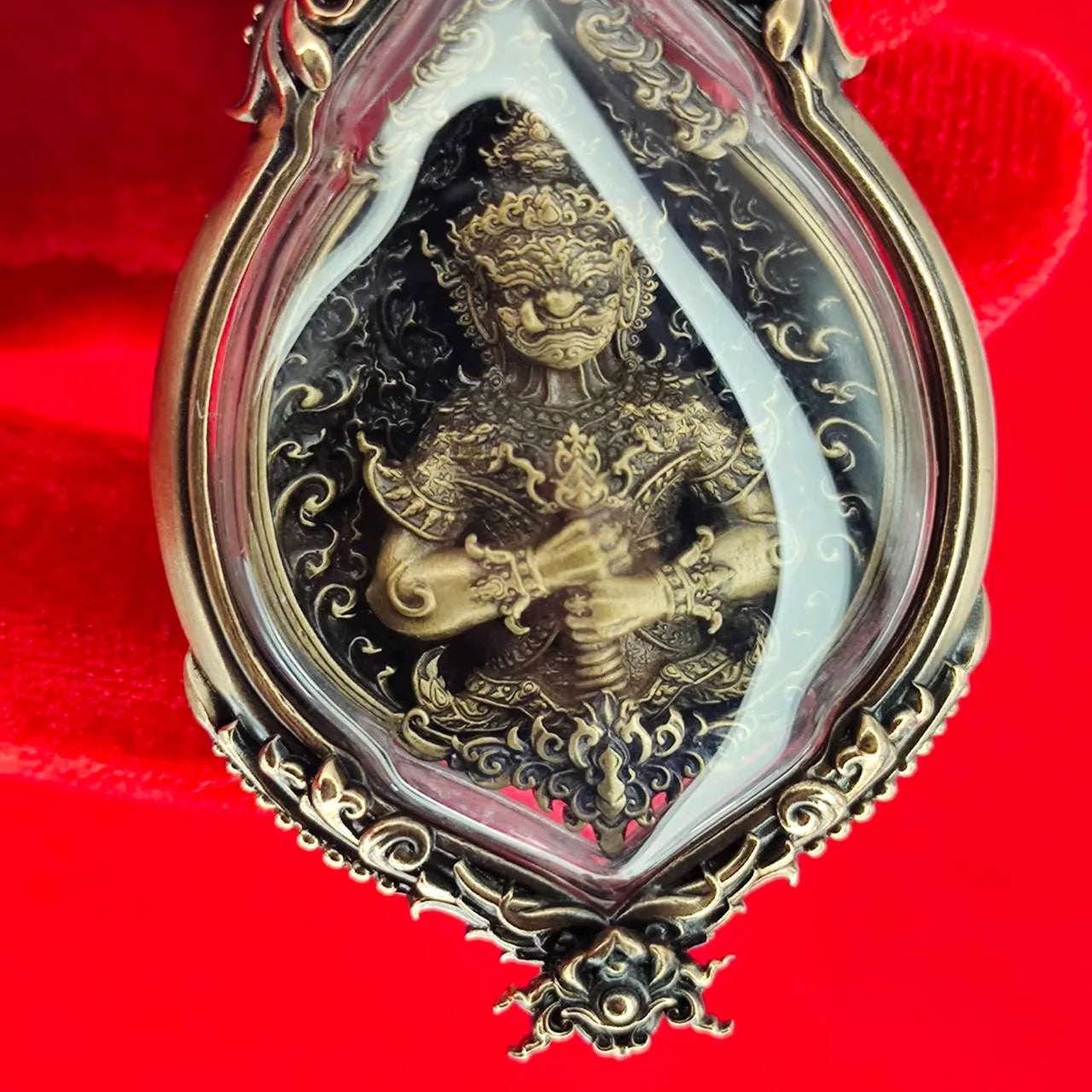 Tao Wessuwan Amulet - Powerful Protection and Fortune Talisman