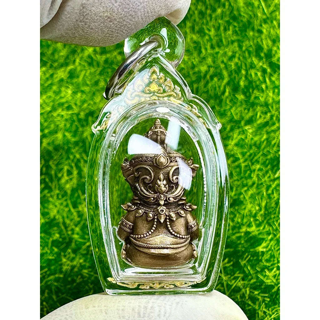 Taowessuwan Amulet – Thai Sacred Blessing Charm for Spiritual Protection