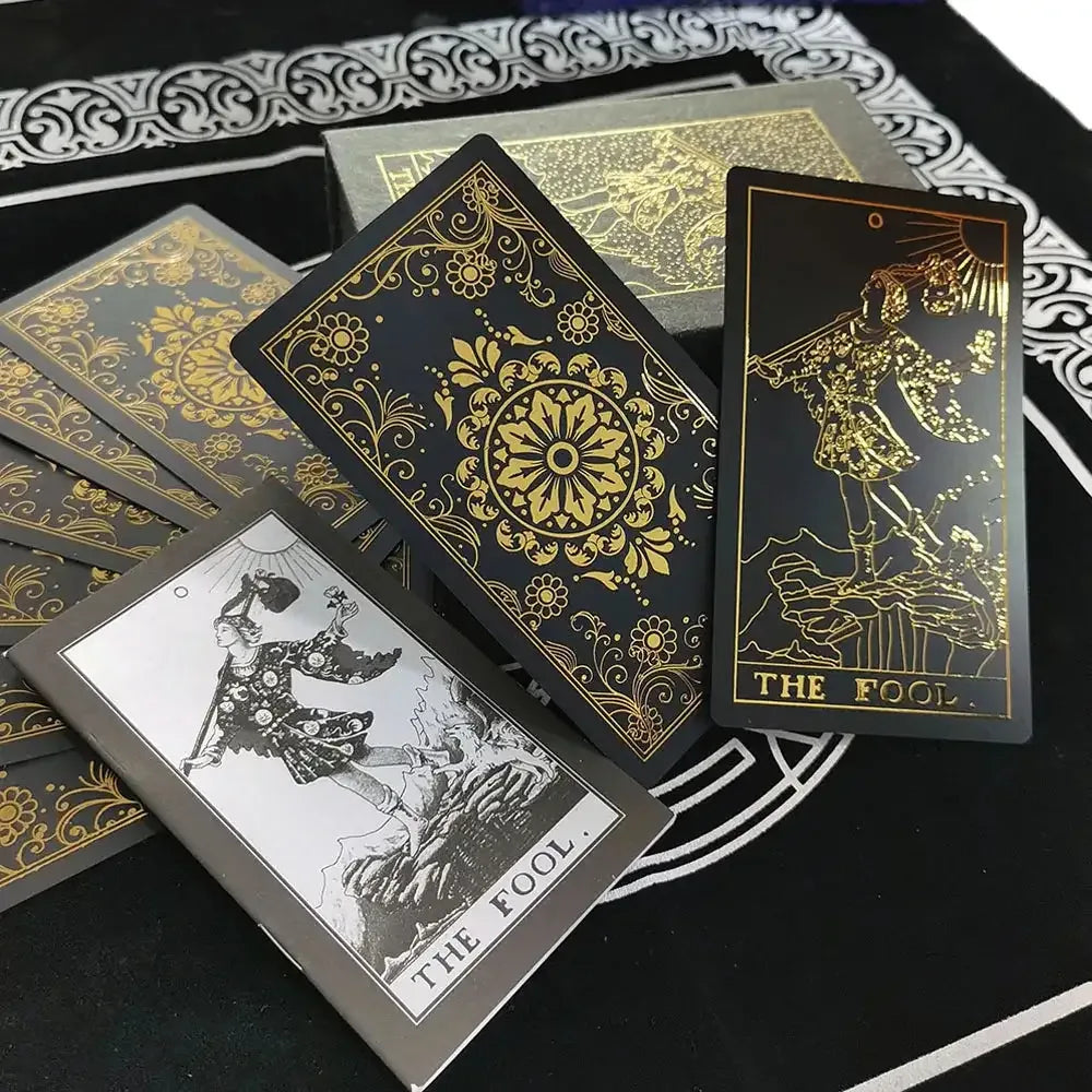 ✨ Plastic Rider-Waite Tarot Cards – 78 Durable, Waterproof PVC Cards with Sophisticated Gold Foil Print for Divination and Game Play Black
