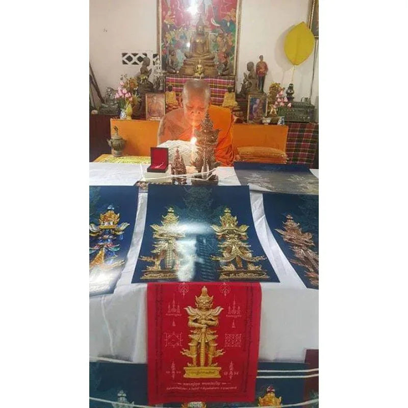 👹 THE KING OF TREASURES: THAO WESSUWAN ✨ The Emperor of Riches: Luang Pu Kun "Thao Wessuwan Raja Sub" Sacred Sculpture – Silver-Plated Bronze with Royal Enamel for Wealth Mastery & Eternal Protection