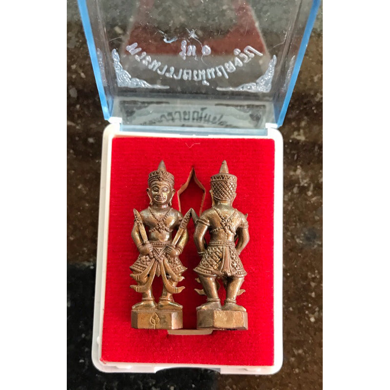 ✨ Imperial "Narayana Avatar" (Phra Narai Plaeng Roop): The Sovereign Shape-Shifter for Absolute Authority, Miracle Success, and Destiny Reversal by Luang Pu Maen (Legendary "Khrua Ta Saeng" & Wat Rakang Lineage Edition) Sattaloha