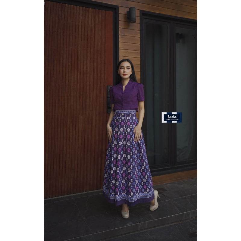 Soft Mandarin Collar Floral Top &amp; Pleated Skirt Set – Navy &amp; Purple | Comfortable Cotton Work Outfit for Women One-Sake.com สีม่วง / L สีม่วง / S สีม่วง / M สีม่วง / S-สีม่วง / M-สีม่วง / L-สีม่วง / XL-สีกรม / S-สีกรม / M-สีกรม / L-สีกรม / XL-