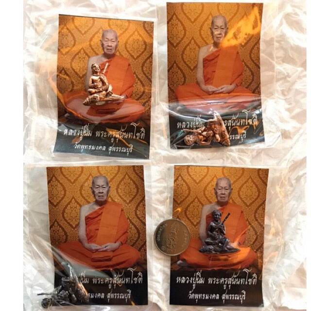 Chao Ngo Statue – Jinadamanee Wealth-Summoning Dwarf by Luang Pu Nim, Wat Phuttha Mongkhon, Suphanburi - Thai Blessing Co
