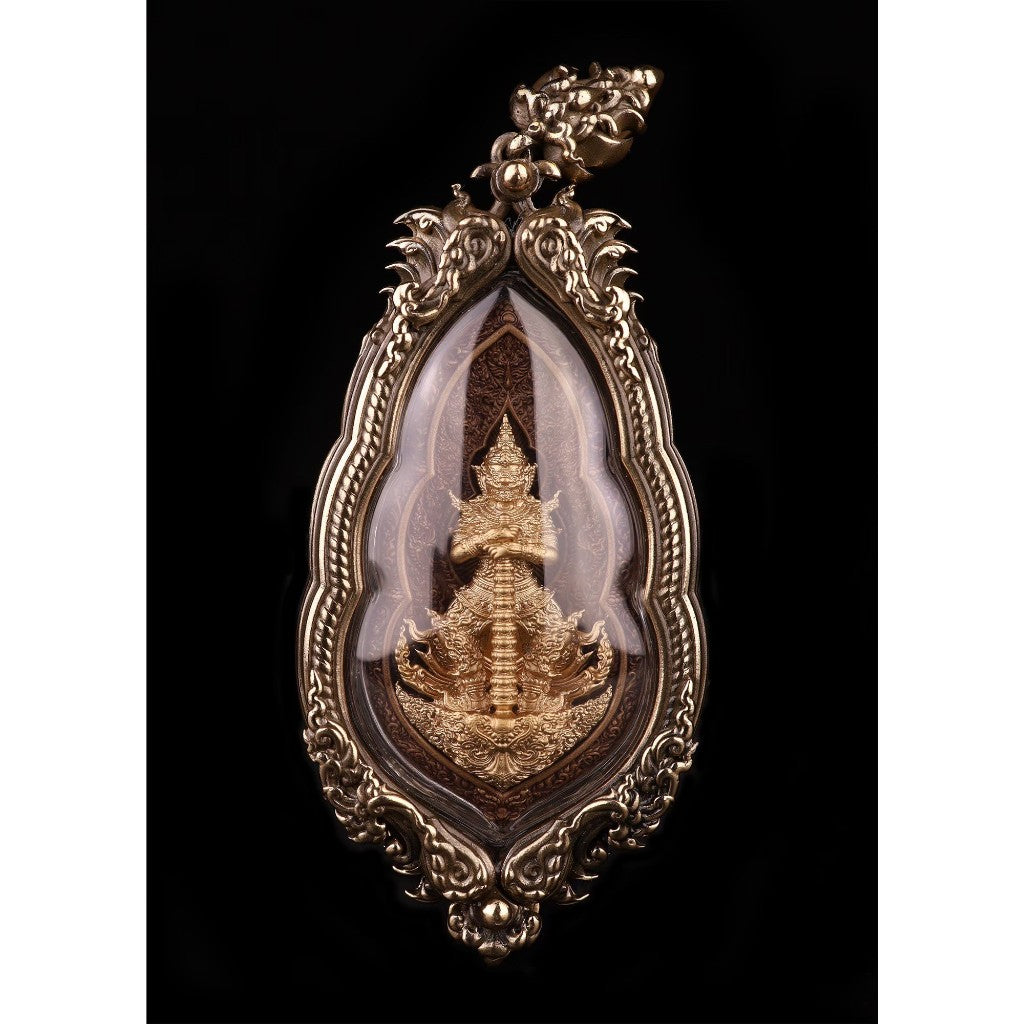 Thao Wessuwan Authentic Rare Vessavana Amulet