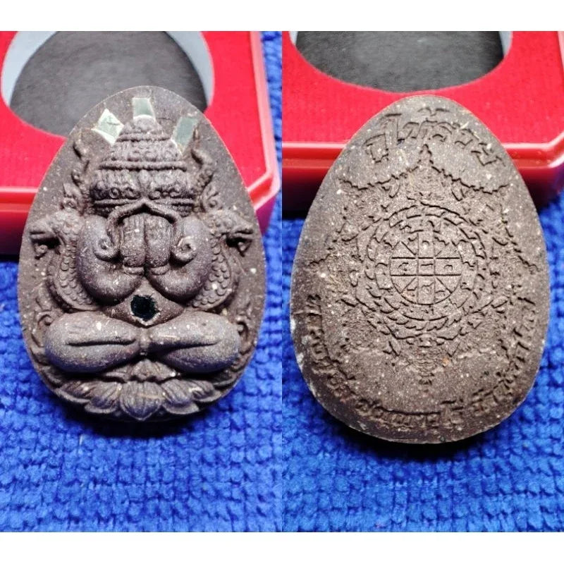 Sacred Phra Pidta Amulet for Ultimate Wealth and Protection with Phang Phra Kan Powder 9