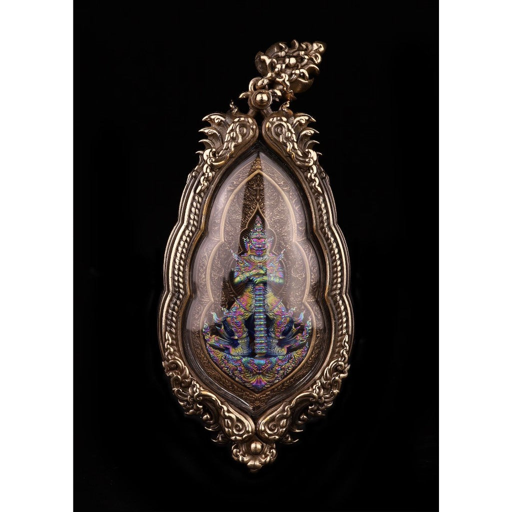 Thao Wessuwan Authentic Rare Vessavana Amulet