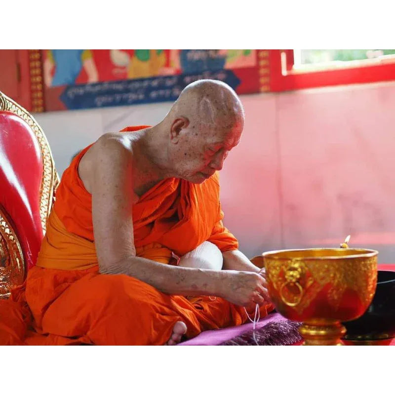 Sacred Wealth-Attracting Yantra Cloth – Poo Neep Sap (Treasure-Grabbing Crab) for Fortune, Money, and Prosperity