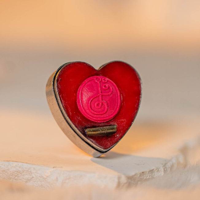 Na Kao Ha - Nakhon Golden Attraction Wax for Enhanced Charm &amp; Loving Relationships - Thai Blessing Co