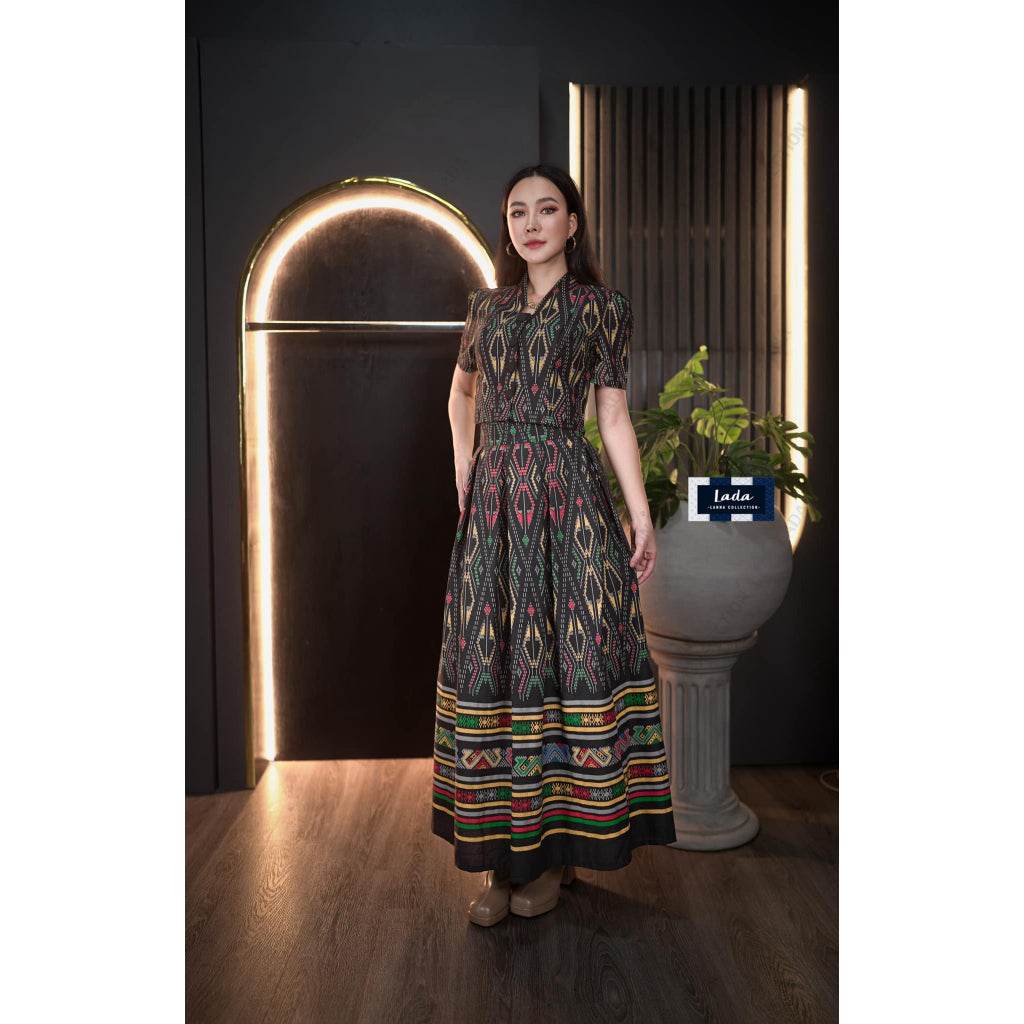 New Snake Pattern 2-Piece Cotton Set – Short Sleeve Collar Top with High-Waisted Pleated Skirt | 4 Colors &amp; Sizes S–XL One-Sake.com ดำลาย / L ดำลาย / S ดำลาย / M ดำลาย / S-ดำลาย / M-ดำลาย / L-ดำลาย / XL-เหลือง / S-เหลือง / M-เหลือง / L-เหลือง / XL-กรม / S-กรม / M-กรม / L-กรม / XL-ม่วง / S-ม่วง / M-ม่วง / L-ม่วง / XL-