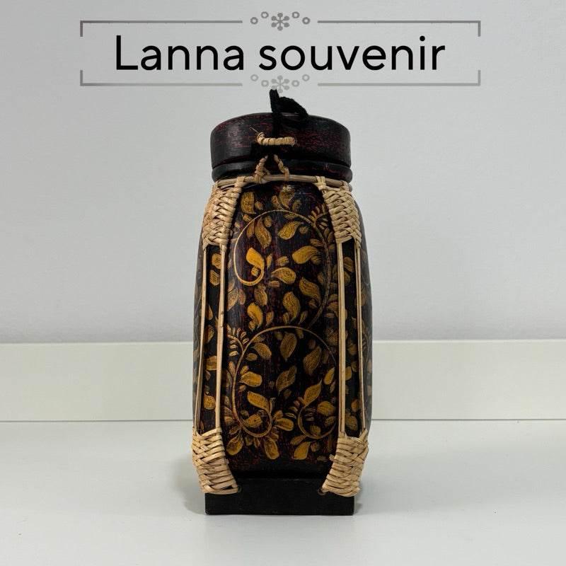 Handmade Bamboo Rice Box with Floral Design - Authentic Thai Craftsmanship แดงดำทอง