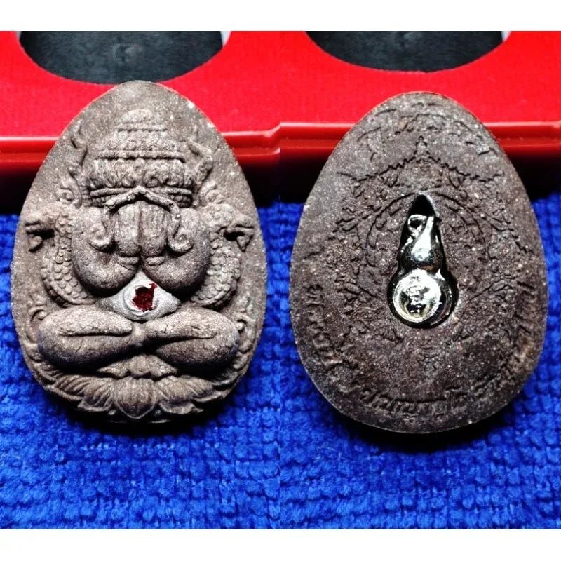 Sacred Phra Pidta Amulet for Ultimate Wealth and Protection with Phang Phra Kan Powder 5