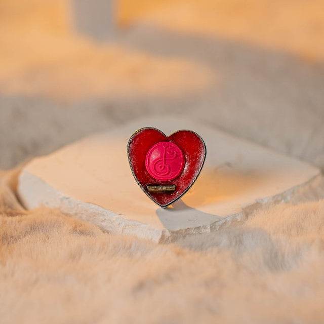 Na Kao Ha - Nakhon Golden Attraction Wax for Enhanced Charm &amp; Loving Relationships - Thai Blessing Co