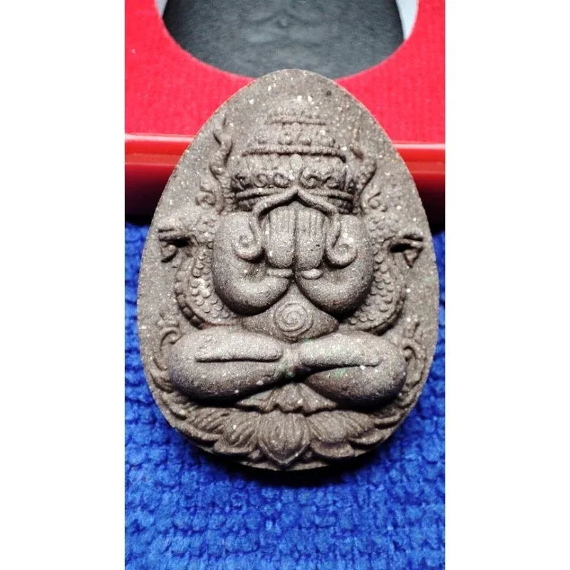 Sacred Phra Pidta Amulet for Ultimate Wealth and Protection with Phang Phra Kan Powder