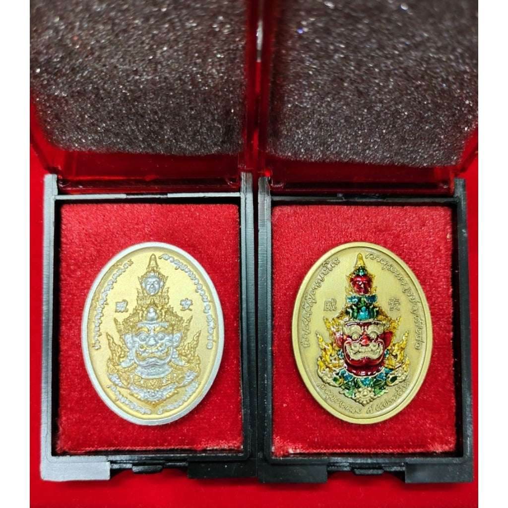 Double-Sided Amulet: Lord Vesuwan x Deva Face by Luang Phor Phat, Wat Huay Duan – “Chatumongkol 5 Lands Edition - Thai Blessing Co