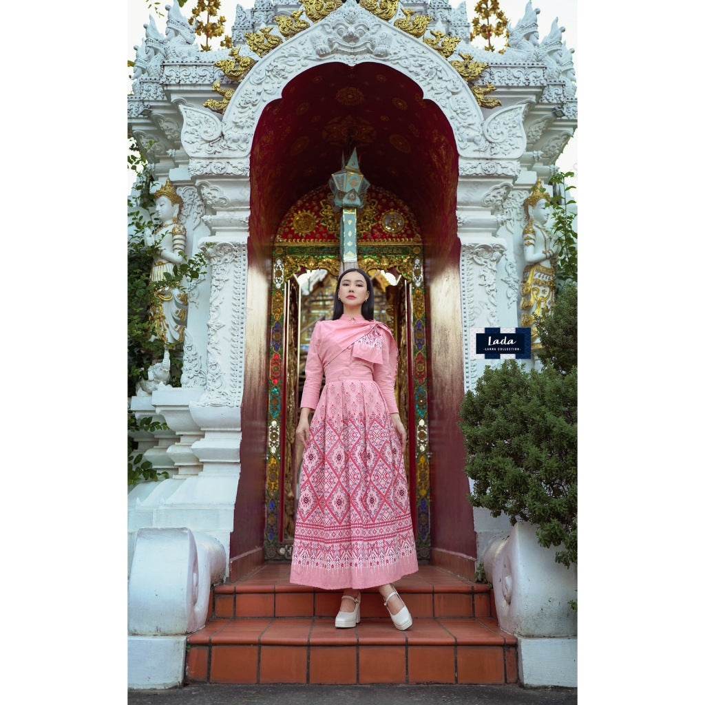 New Arrival – Praewa Kasin Pattern Cotton Set with Jitlada Long Sleeve, Collar &amp; Short Sleeve Tops | Soft Pink Skirt with Shawl Option One-Sake.com เสื้อคอปีนแขนสั้น / L เสื้อคอปีนแขนสั้น / S เสื้อคอปีนแขนสั้น / M เสื้อคอปีนแขนสั้น / S-เสื้อคอปีนแขนสั้น / M-เสื้อคอปีนแขนสั้น / L-เสื้อคอปีนแขนสั้น / XL-เสือจิตลราแขนสั้น / S-เสือจิตลราแขนสั้น / M-เสือจิตลราแขนสั้น / L-เสือจิตลราแขนสั้น / XL-เสื้อจิตรลดาแขนยาว / S-เสื้อจิตรลดาแขนยาว / M-เสื้อจิตรลดาแขนยาว / L-เสื้อจิตรลดาแขนยาว / XL-