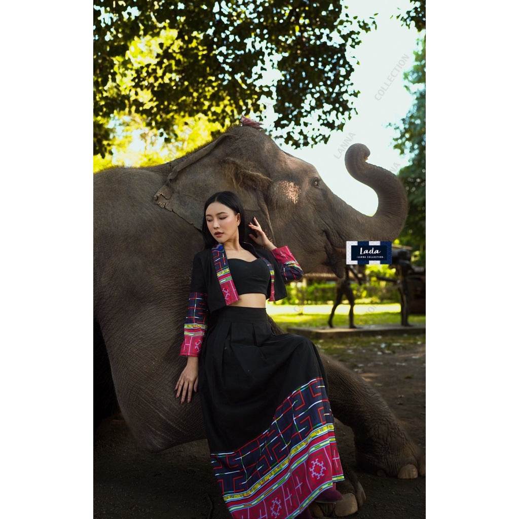 Vietnamese Hmong Print Polyester Wrap Top &amp; Cotton Skirt Set – Cream &amp; Black | S–XL Sizes for Women One-Sake.com ครีม / L ครีม / S ครีม / M ครีม / S-ครีม / M-ครีม / L-ครีม / XL-ดำ / S-ดำ / M-ดำ / L-ดำ / XL-