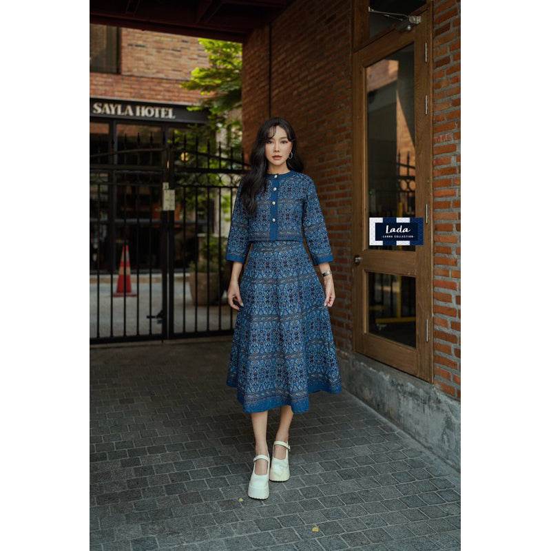 Elegant Long Sleeve Wrap Top &amp; 8-Piece Pleated Skirt Set – Old Praewa Pattern | Short Length Cotton Outfit in 3 Colors One-Sake.com แดง / L แดง / S แดง / M แดง / S-แดง / M-แดง / L-แดง / XL-นำเงิน / S-นำเงิน / M-นำเงิน / L-นำเงิน / XL-กรม / S-กรม / M-กรม / L-กรม / XL-