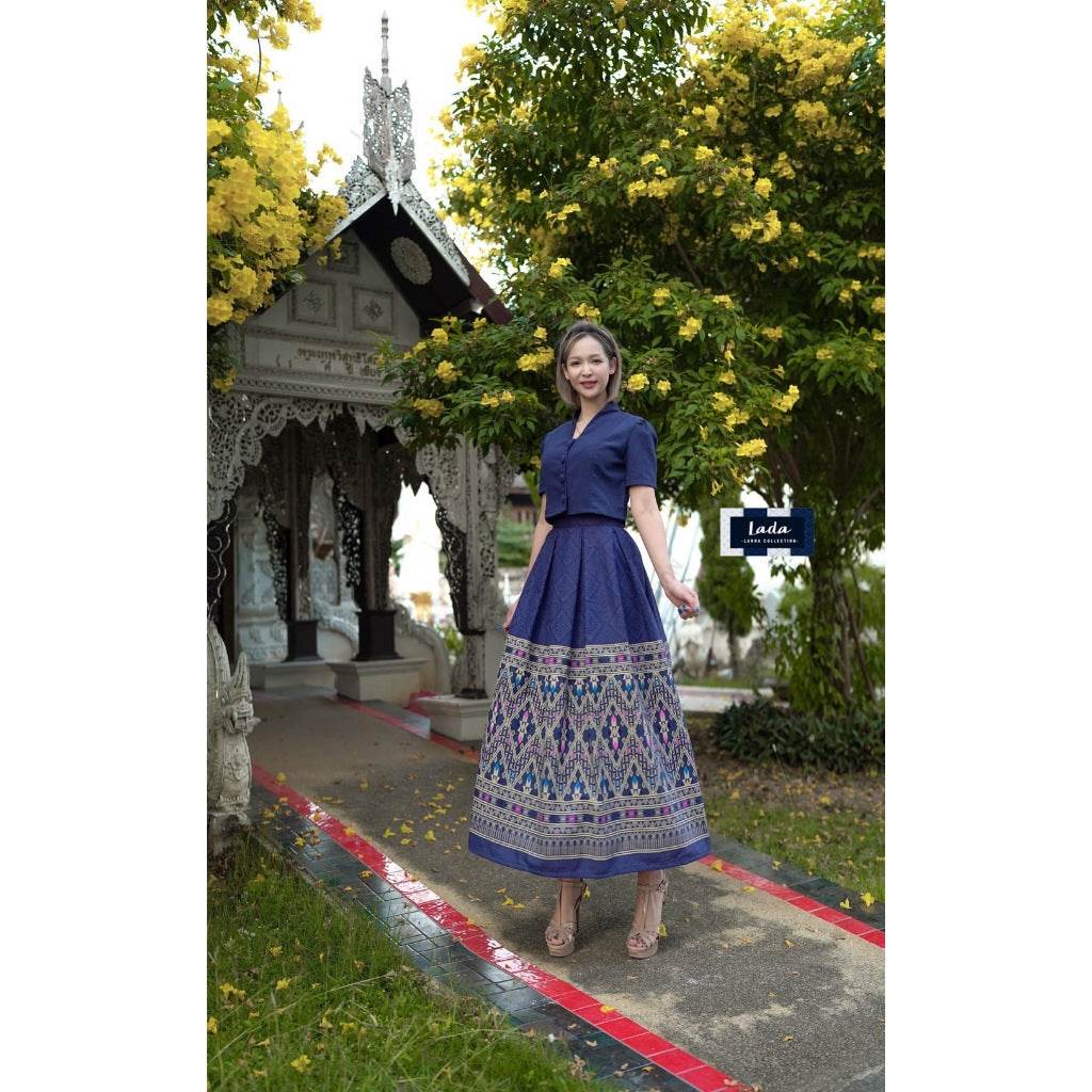 New Thai Cotton 2-Piece Set – Short Sleeve Collar Top &amp; Khit Toot Jok Print Skirt | 4 Colors in S–XL Sizes One-Sake.com แดงไวน์ / L แดงไวน์ / S แดงไวน์ / M แดงไวน์ / S-แดงไวน์ / M-แดงไวน์ / L-แดงไวน์ / XL-ชมพู / S-ชมพู / M-ชมพู / L-ชมพู / XL-เหลือง / S-เหลือง / M-เหลือง / L-เหลือง / XL-กรม / S-กรม / M-กรม / L-กรม / XL-