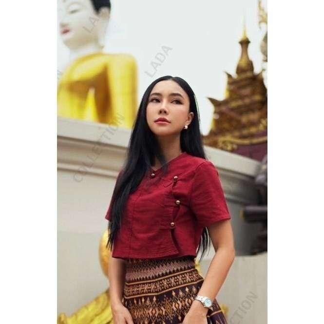 New Tai Yai Cotton Blouse | Traditional Thai Top for Women in 5 Colors, Sizes S–XL แดงไวน์