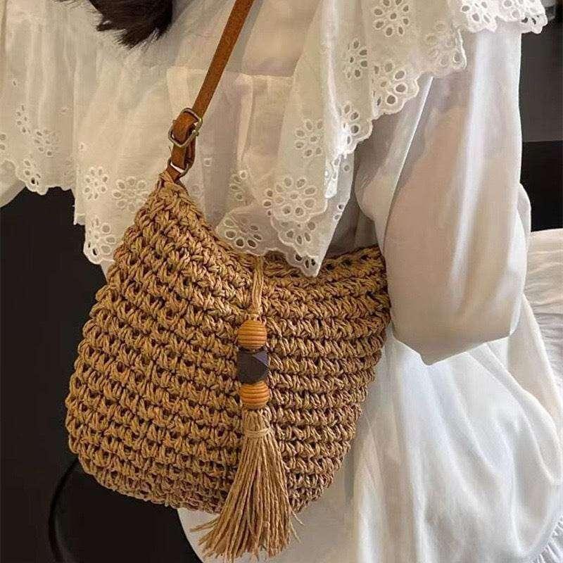 New Retro Tassel Woven Crossbody Bag for Women - Vintage Cotton Rope Shoulder Bag with Leather Strap & Zip Closure, 25cm Width