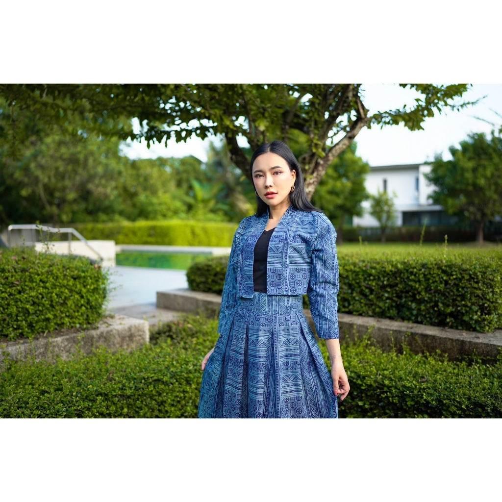 New Candle-Like Print Poly Set - Wrap Top & High-Waisted Pleated Skirt in 4 Sizes | Women’s Trendy Daily Wear Outfit XL