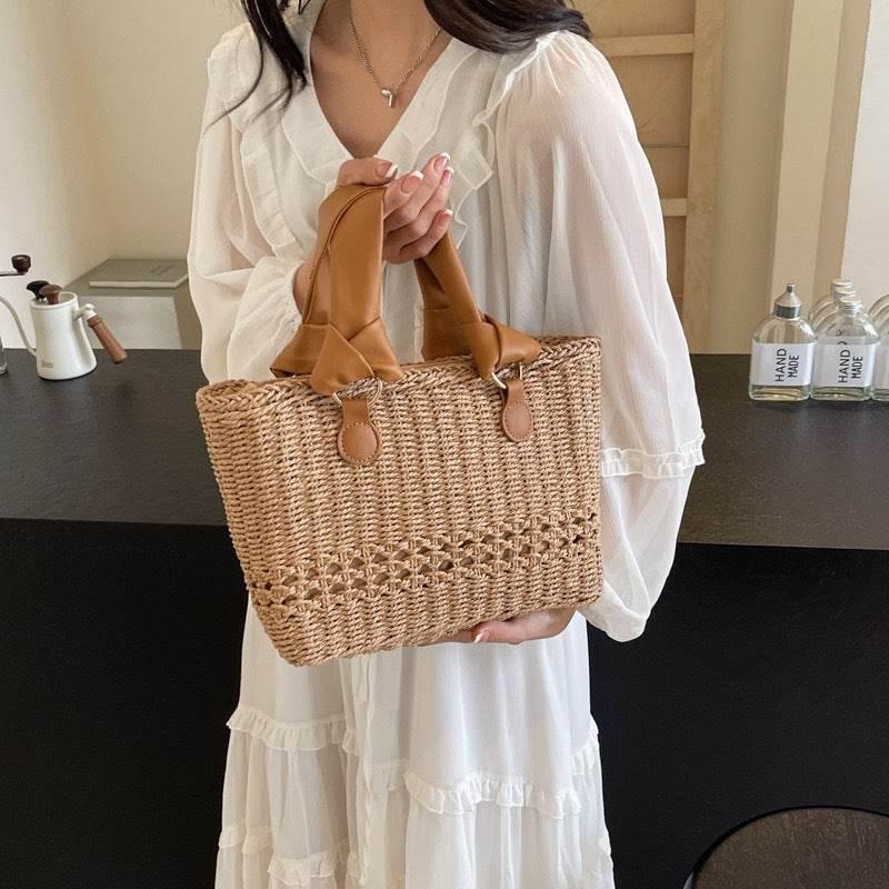 Premium Handwoven Tote Bag for Women - 20x29cm with Genuine Leather Handles | Stylish & High-End Crafted Design for Photoshoots khaki