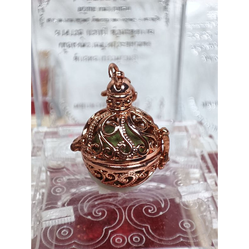 🌑 Luk Om "Ah-Than Vet" (Mystic Magic Ball): Elephant Herd Powder (Chang Prasom Khlong) – Thep Phra Asurin Rahu Song Krut (Rahu Riding Garuda) Edition (2018) – Sappharachen Foundation, Nakhon Pathom