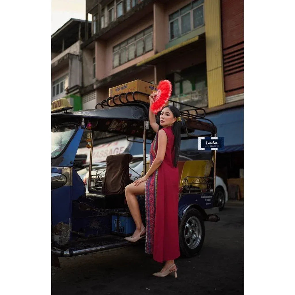 New Long Woven Jacket Women with Brick Pattern – 50 Inch Length | Available in M & XL Sizes