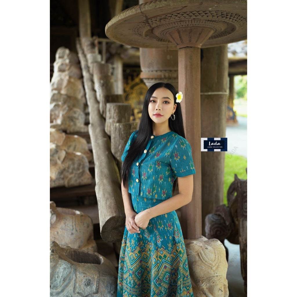 New Crop Top with Pearl Buttons &amp; 8-Piece Praewa Print Skirt Set – Green | Cotton Outfit for Women in S–XL Sizes One-Sake.com เขียว / L เขียว / S เขียว / M เขียว / S-เขียว / M-เขียว / L-เขียว / XL-